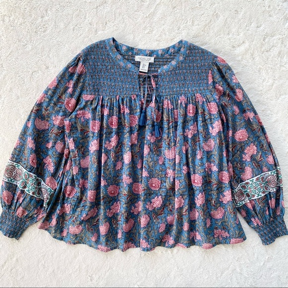 Rachel Zoe Tops - Rachel Zoe blue pink smocked floral boho tassel balloon sleeve peasant top small